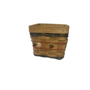 Small Vintage Square Basket Open‎ Weave Strawberry Decor Organizer
